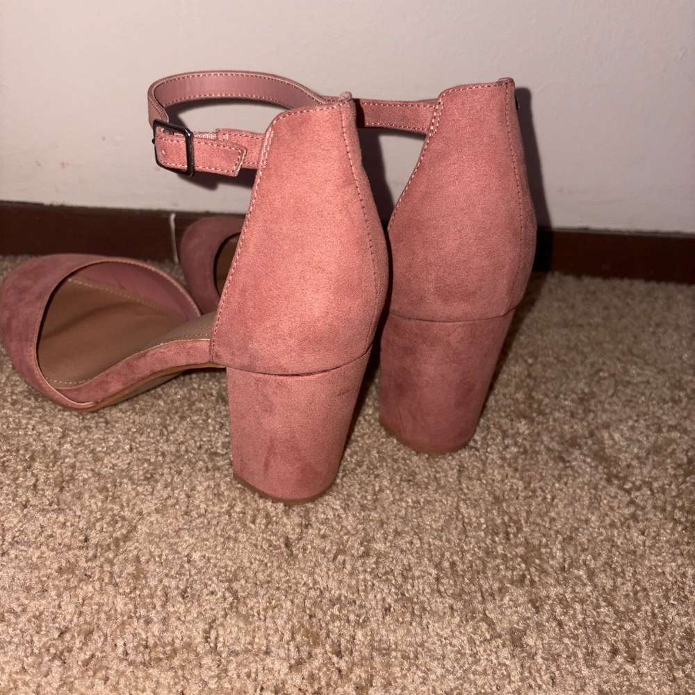 Torrid Pink Nude Suede Taper Pump Heels size 9W - Picture 2 of 4